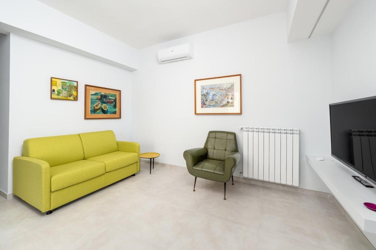 Surya House - Elegant Apartment In Sorrento Ngoại thất bức ảnh