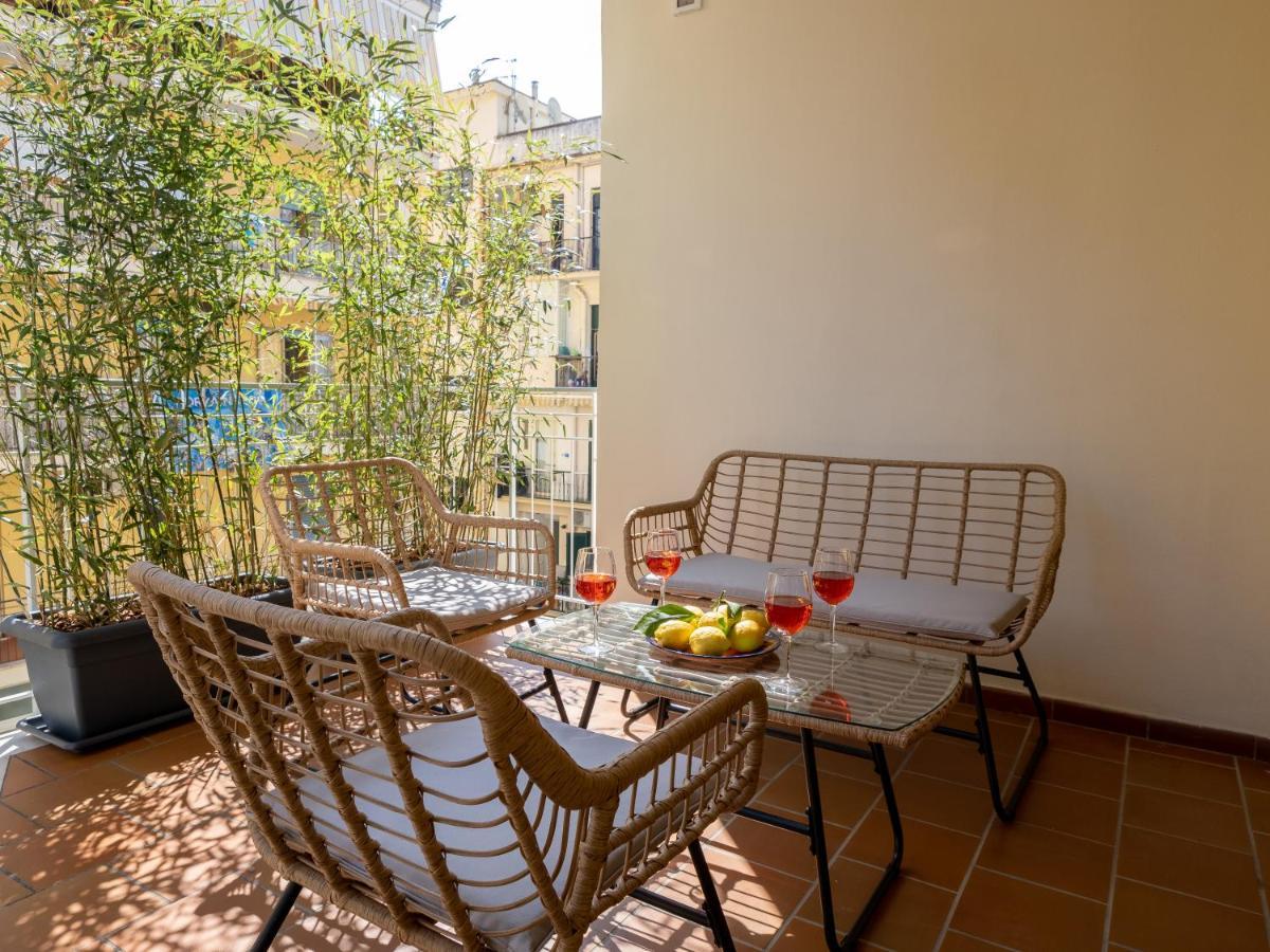 Surya House - Elegant Apartment In Sorrento Ngoại thất bức ảnh