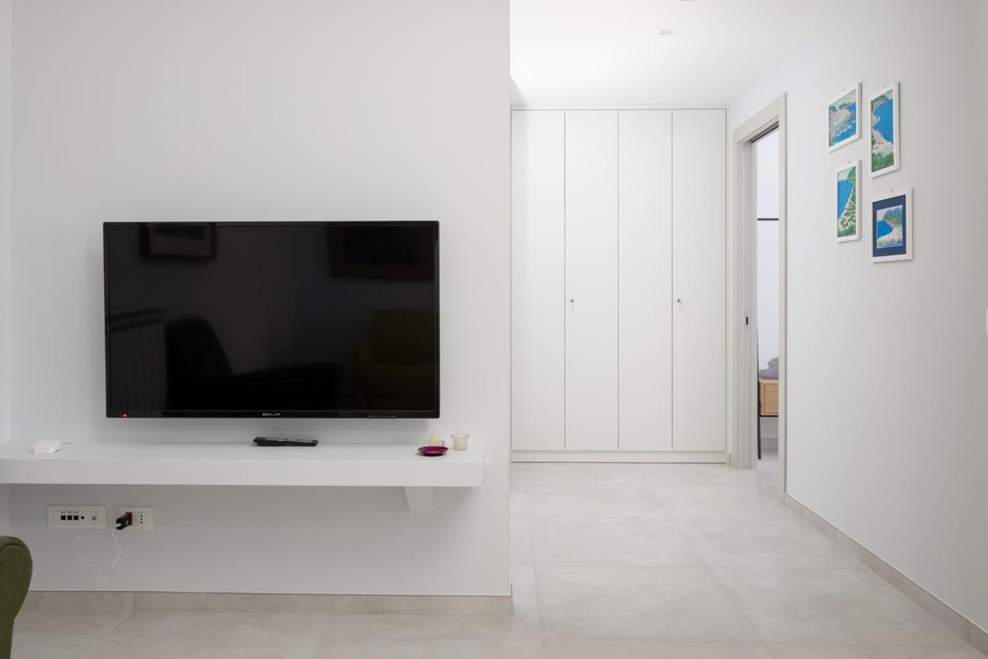 Surya House - Elegant Apartment In Sorrento Ngoại thất bức ảnh